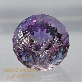 Ametyst z Moravy 15x15mm Váha: 14.01ct