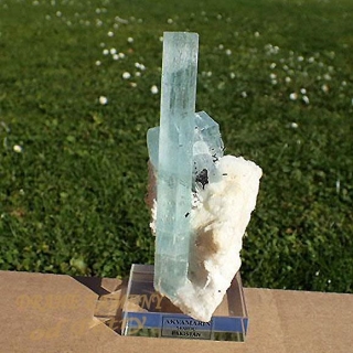 Akvamarín  z Pákistánu 110x77x40mm, krystal:110x15mm